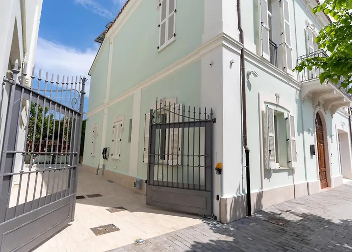 Aparthotel Gina Vacanze *