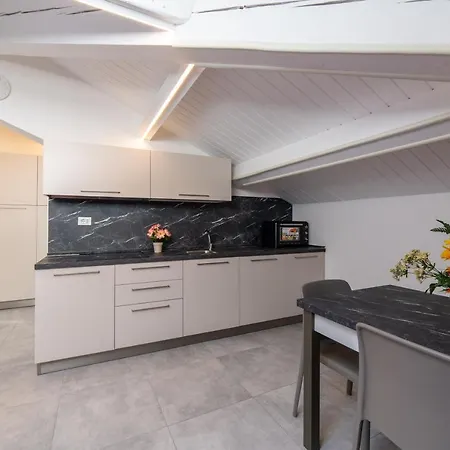 Gina Vacanze Lägenhetshotell *